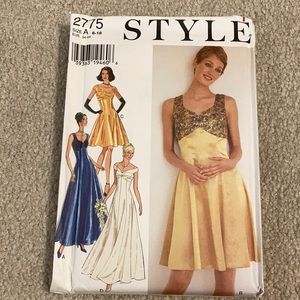 Style 2775 Uncut Dress Pattern Sz 8-18
